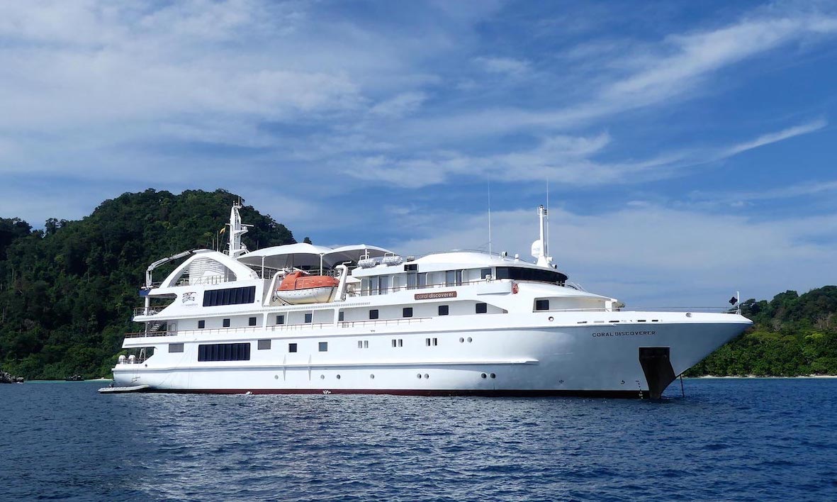 coral discoverer cruises the South Pacific