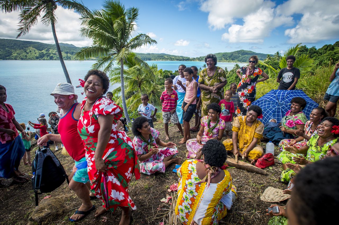 Fijian cruise cultural experience Reef Endeavour