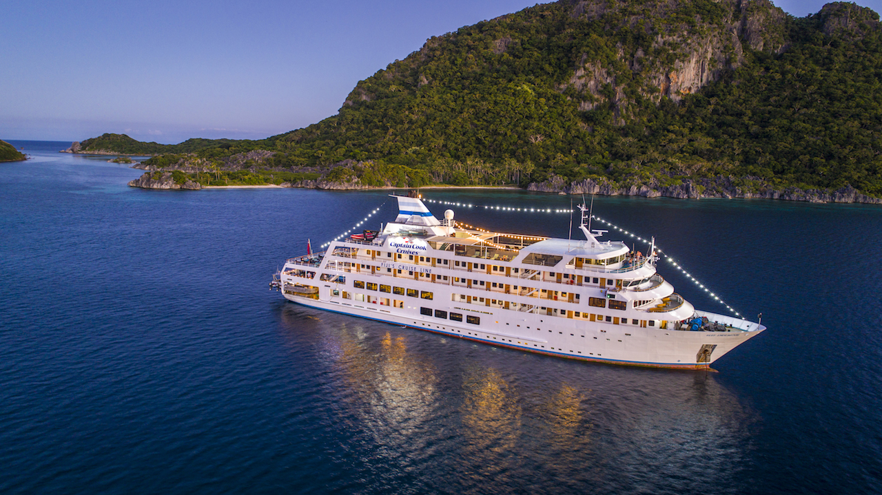 Reef Endeavour Fiji Cruise Captain Cook