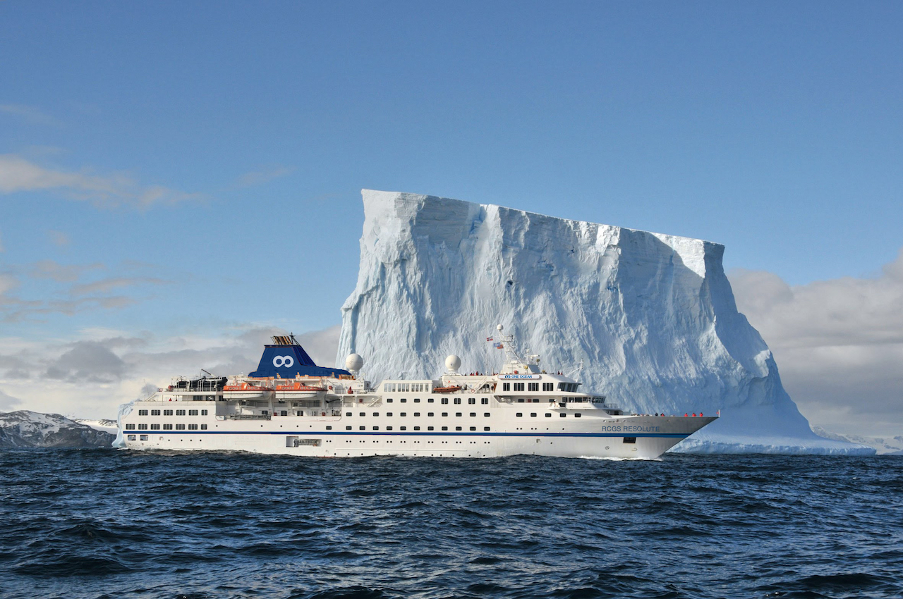 Resolute expedition cruise to Antarctica