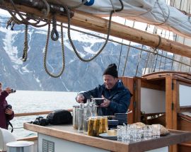 Experience Greenland Sailing Expedition Photo 12