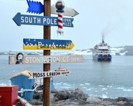 Antarctic Circle Photo 8