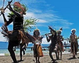 Frontier Lands of Papua New Guinea Photo 3