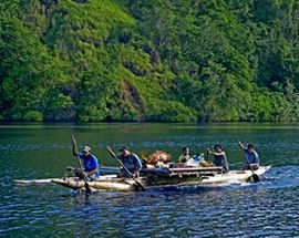 Frontier Lands of Papua New Guinea Photo 4